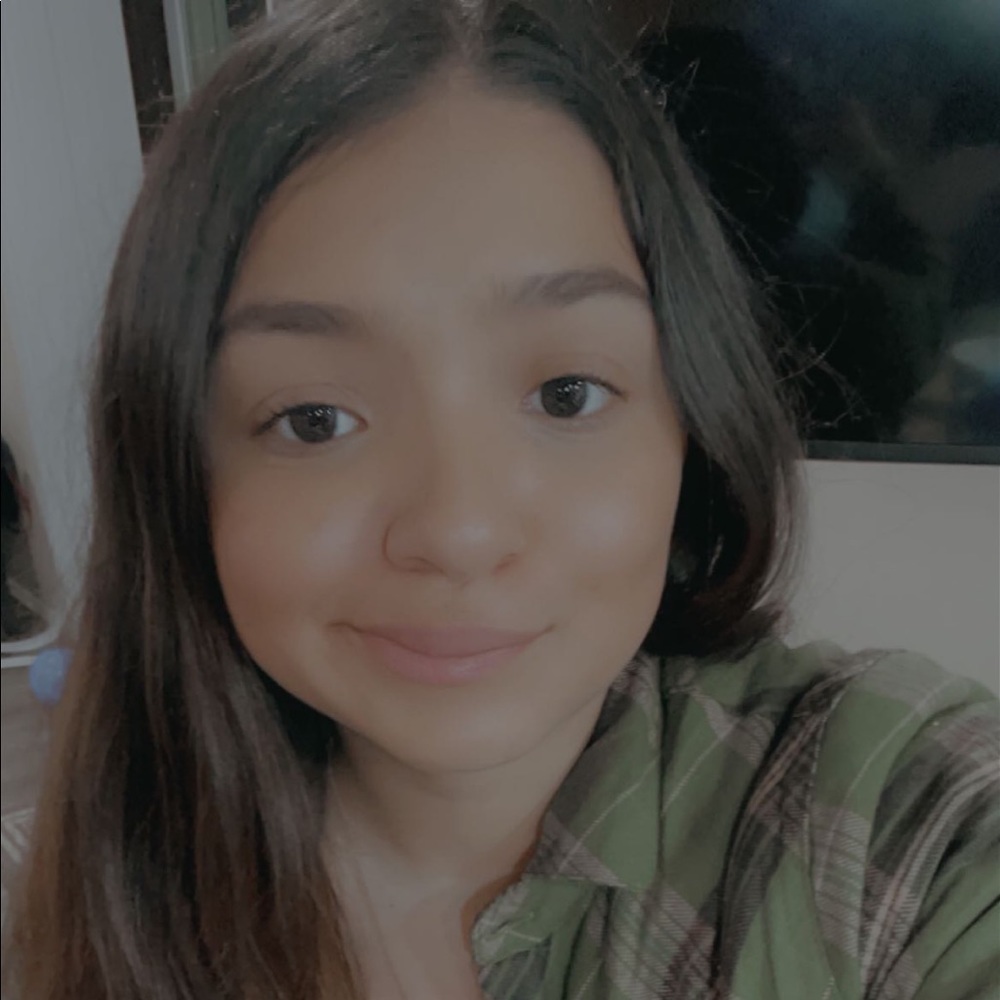 Meet your Posher, Yaisell